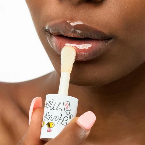 apieu honey lip oil Image 2.jpeg