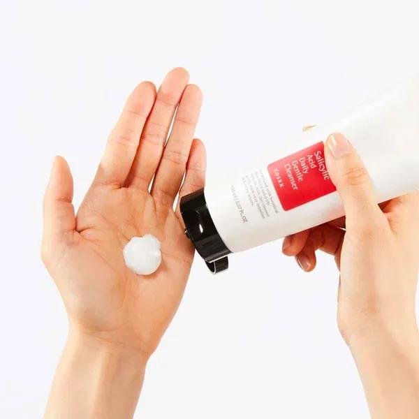 cosrx salicylic cleanser mini Image 2.jpeg