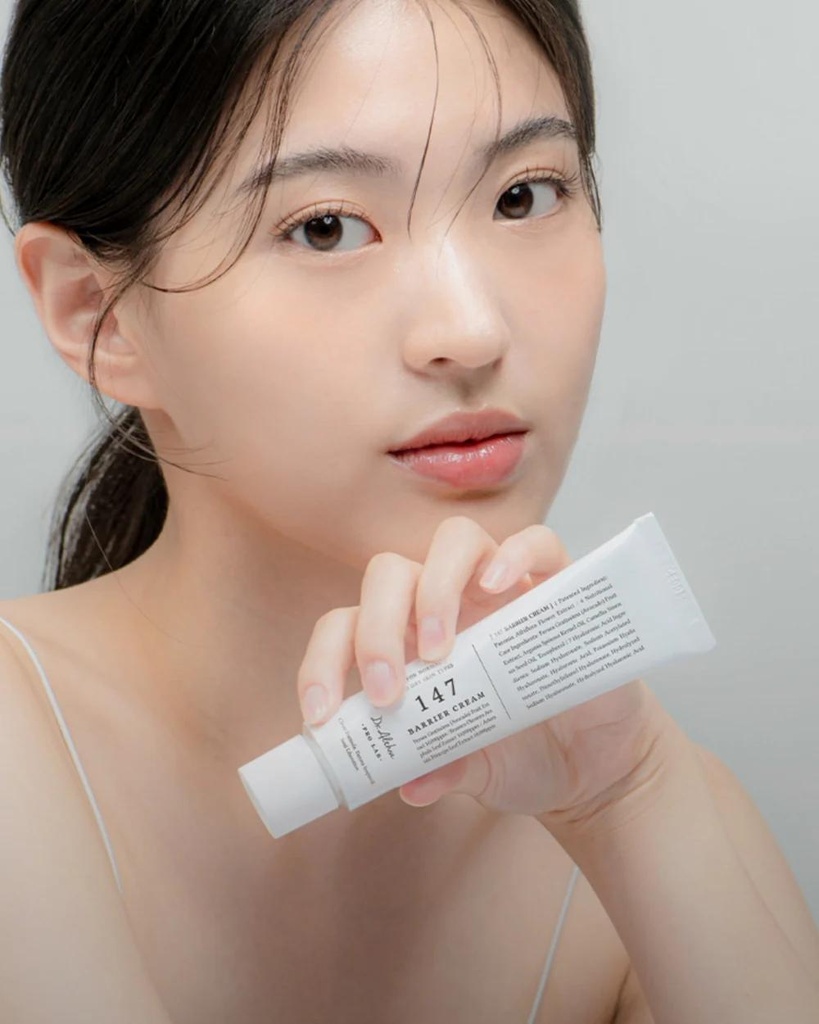 dr.althea 147 cream Image 4.jpeg