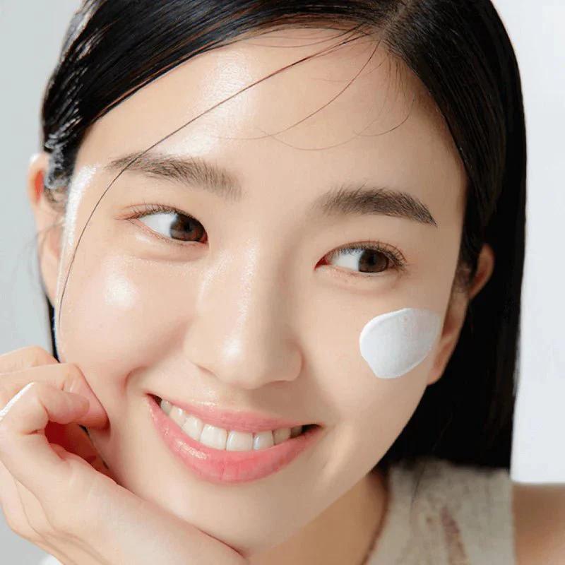 goodal heartleaf mineral spf Image 3.jpeg