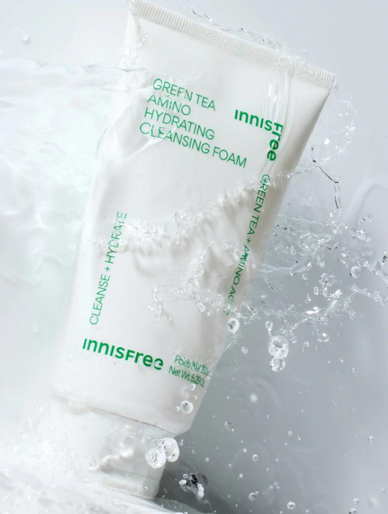 innisfree green tea foam Image 2.jpeg