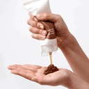 isntree green tea cleanser Image 3.jpeg
