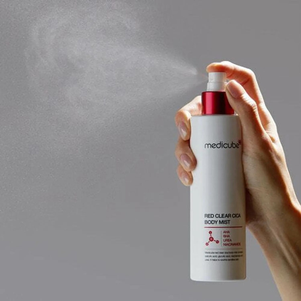 medicube red body mist Image 2.jpeg