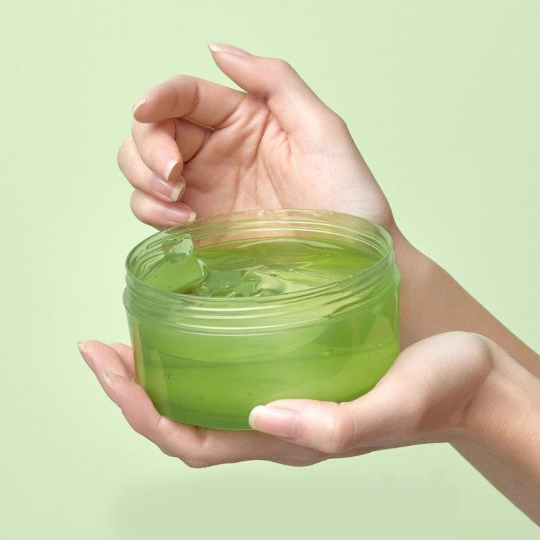 nr aloe vera gel Image 3.jpeg