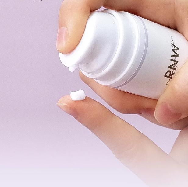 rnw arbutin cream Image 4.jpeg