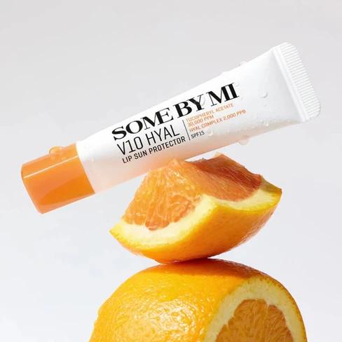 sbm lip protector clear Image 2.jpeg