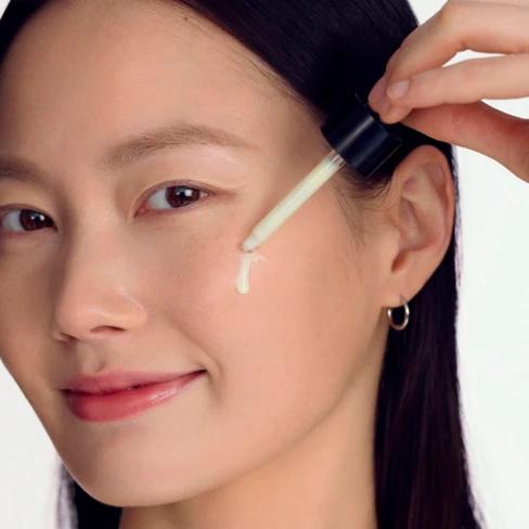 sbm retinol intense serum Image 3.jpeg