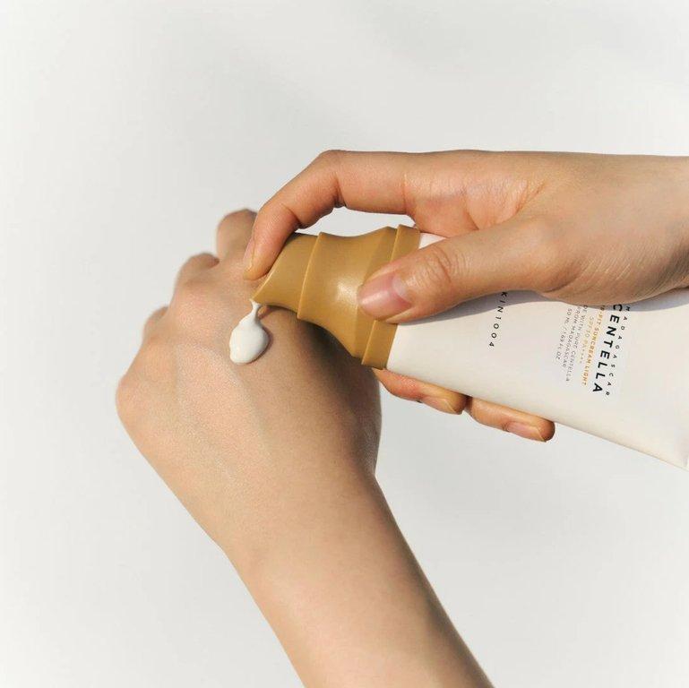 skin1004 centella air fit spf Image 3.jpeg
