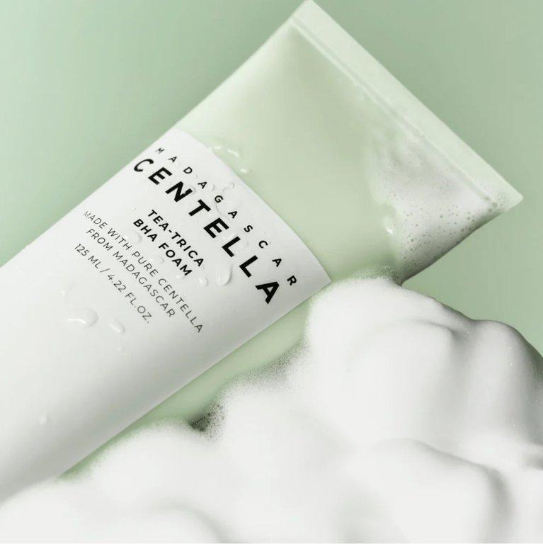 skin1004 tea trica foam Image 2.jpeg