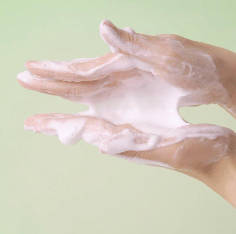 skin1004 tea trica foam Image 4.jpeg