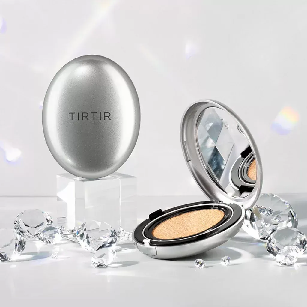 TIRTIR_Mask_Fit_Aura_Silver_Cushion-c33f84abf58c95f6e9dc0aff02008f13.webp