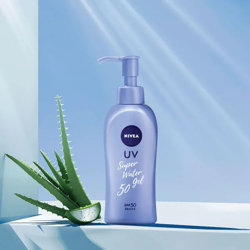 UV-Super-Water-Gel-Sunscreen-SPF50-PA-140g-140g.webp